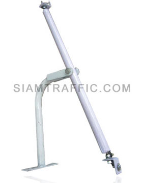 Traffic Mirror Holding Clamp