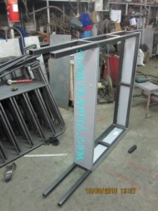 5PoliceBarrier