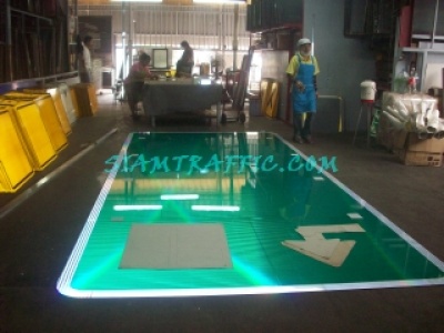 5TrafficSign
