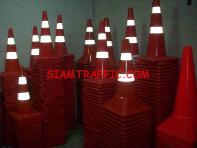 Traffic cone with reflective sheeting