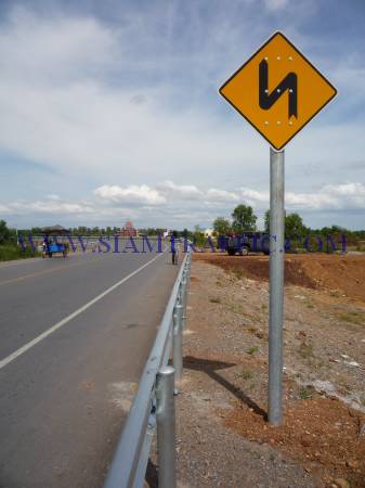Guardrail installation from Poipet to Siem Reap, Cambodia, with the total distance of 10,000 meters