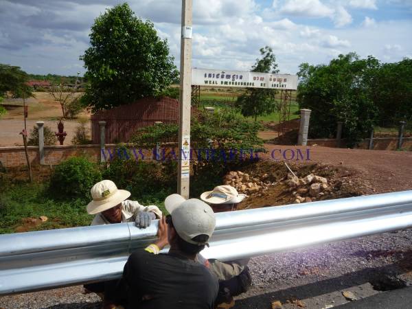 Guardrail installation from Poipet to Siem Reap, Cambodia, with the total distance of 10,000 meters