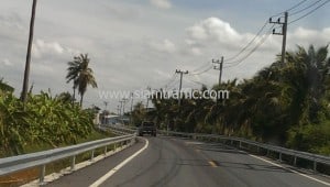 Guard rail at tambol Ngiurai Nakhonpathom
