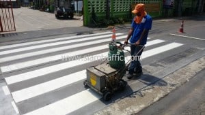 Road marking at Nilratanusorn School