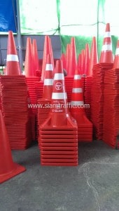 กรวยจราจร บริษัท ทางยกระดับดอนเมือง จำกัด