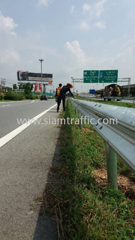 guardrail ทางหลวงพิเศษหมายเลข 9 ตอนคลองพระยาสุเรนทร์-พระประแดง