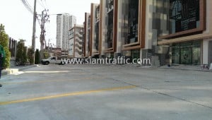 Parking lots road line marking services Mahatun Plaza Rama 3