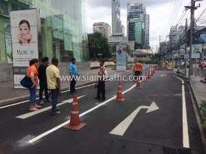 Road line marking at Q HOUSE Sathorn road
