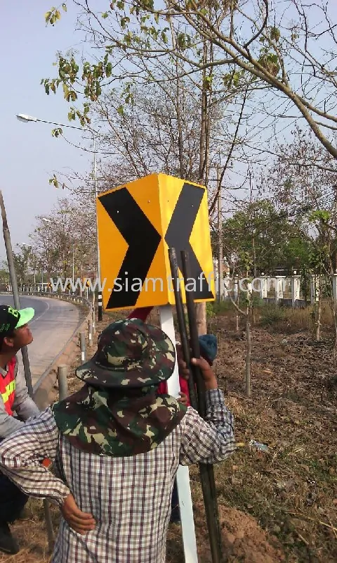 ป้ายจราจร แขวงการทางกำแพงเพชร กรมทางหลวง ปริมาณงาน 127 ตร.ม.