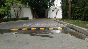 Rubber speed bumps Buddy Oriental Riverside Pak Kret