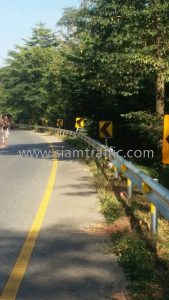W beam guard rails Chachoengsao to Phanom Sarakham Chachoengsao Highway