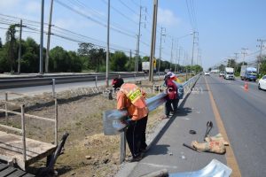 W beam guardrail Bangping to Bangtamru Samutprakarn Highway