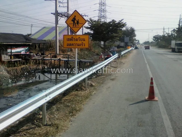 Highway safety traffic guard rails Samutprakarn Highway