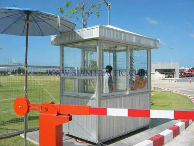 Manual traffic barrier and guard house at Toyota Bangbo