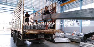 Guard rail แขวงทางหลวงพิเศษระหว่างเมือง Intercity Motorway