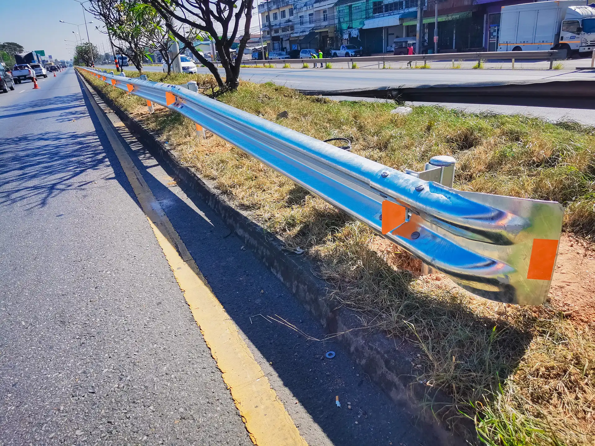 การ์ดเรลตามมาตรฐานกรมทางหลวง และกรมทางหลวงชนบท