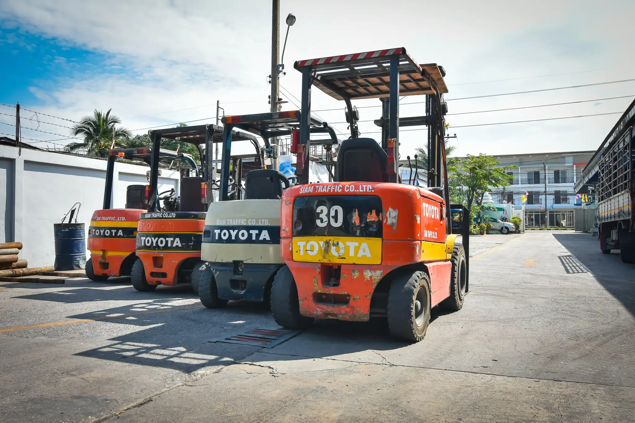 โรงงานผลิตราวกันอันตราย บริษัท สยามทราฟฟิค จำกัด