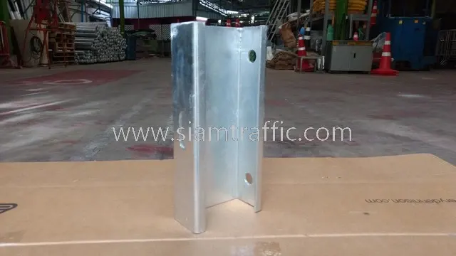 เหล็กรางซี หรือ BLOCKOUT LIP CHANNEL