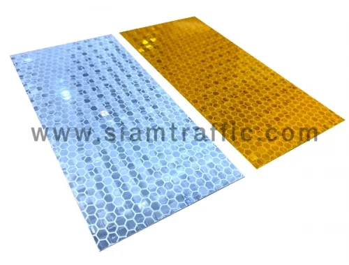 แผ่นสะท้อนแสงติดแผ่นปลายการ์ดเรล/เสาการ์ดเรล​