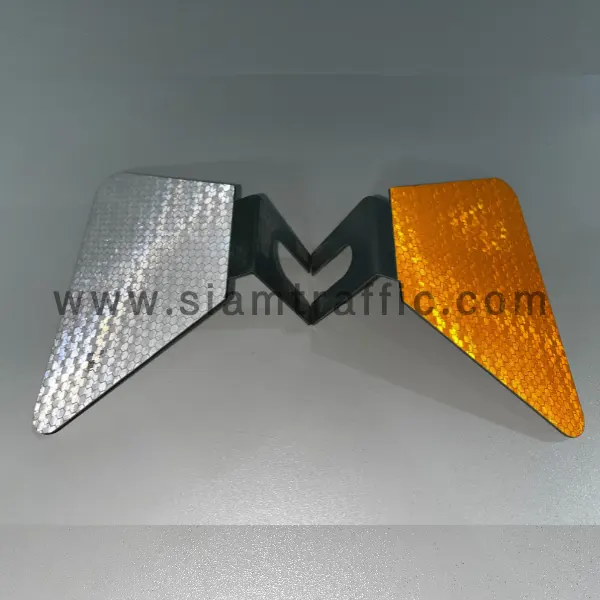 เป้าติดการ์ดเรล แบบสี่เหลี่ยมคางหมู