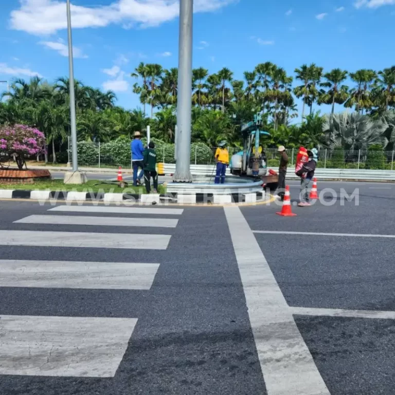 งานติดตั้งราวเหล็กลูกฟูก